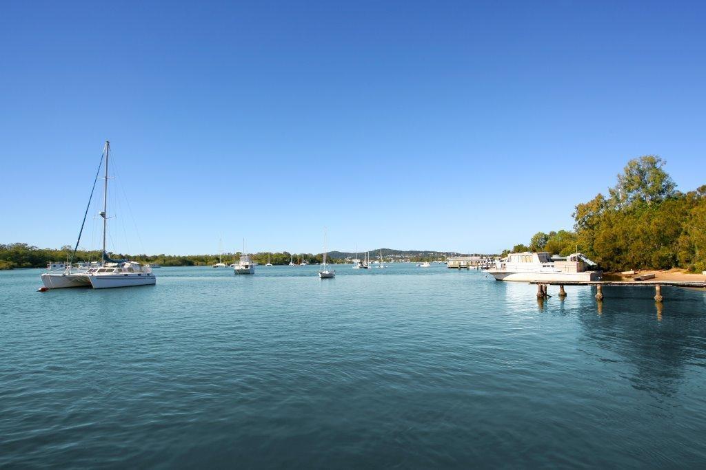 Regency Waterfront Noosa Aparthotel Noosaville Quarto foto